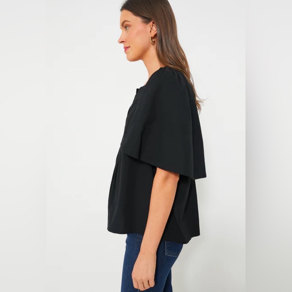 NWT Tuckernuck Pomander Place Black Finley Flutter Sleeve Top sz Large - Picture 3 of 9